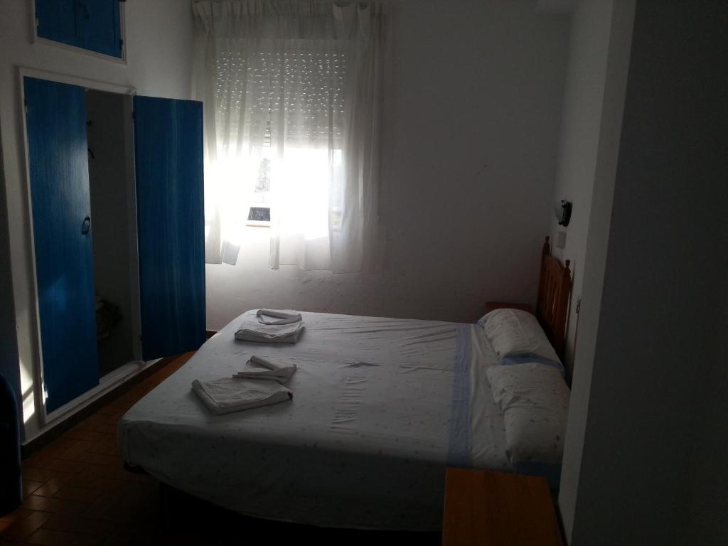 Hostal Del Mar 아 과르다 객실 사진