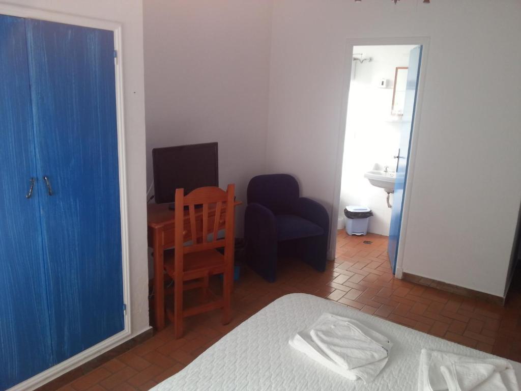 Hostal Del Mar 아 과르다 객실 사진